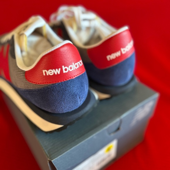 New Balance 237 - Picture 8 of 8